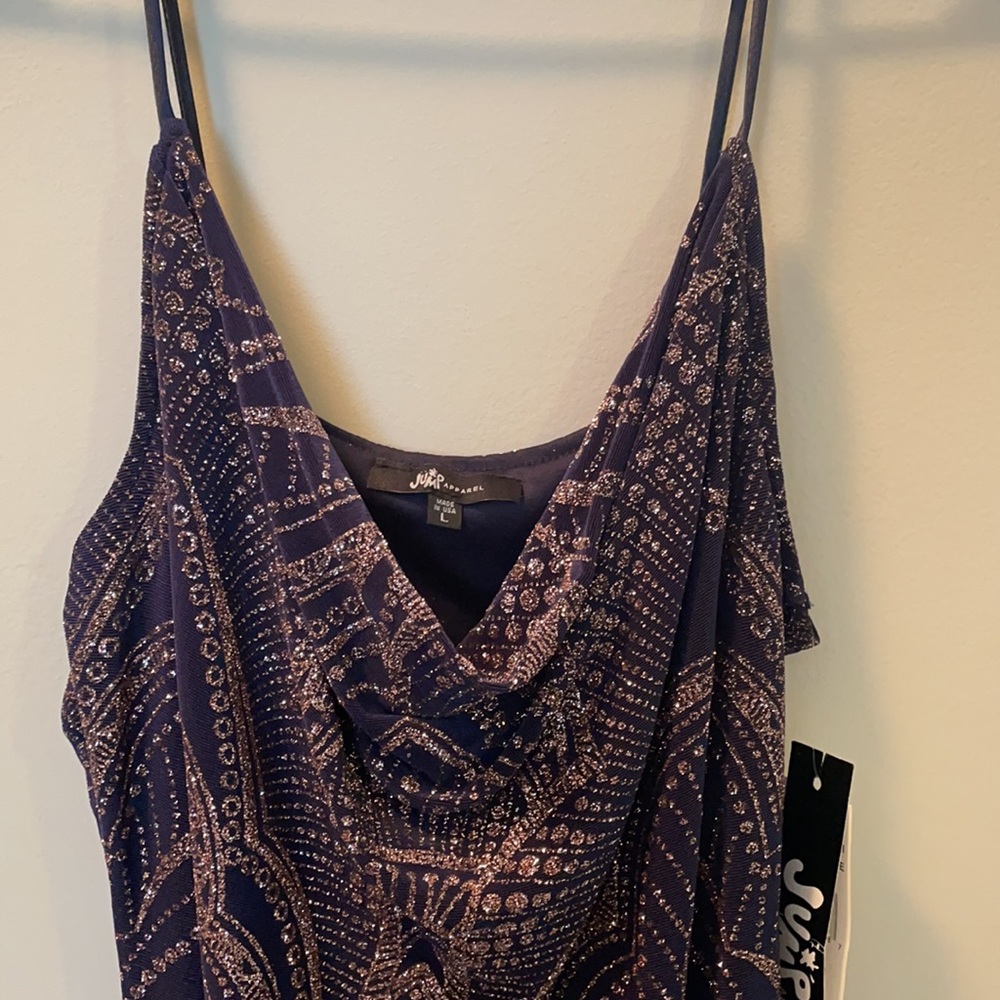 NEW never worn beautiful fitted dress from Macy’s!